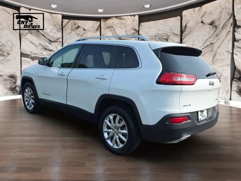 Used 2015 Jeep Cherokee Limited AWD/4WD image 7