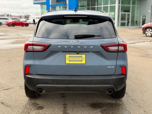 Used 2025 Ford Escape ST-Line image 7