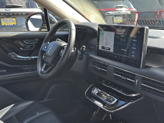 Certified 2023 Lincoln Corsair AWD image 33