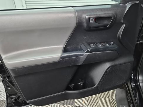 Used 2021 Toyota Tacoma SR image 15