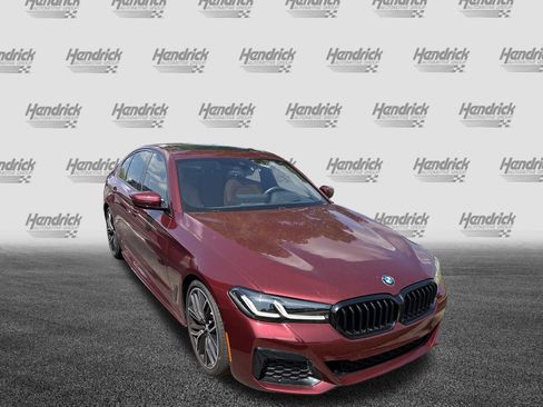 Used 2023 BMW 530i w/ M Sport Package RWD image 6
