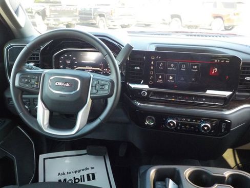 Used 2024 GMC Sierra 1500 Elevation AWD/4WD image 28