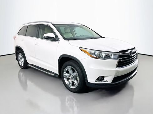 Used 2016 Toyota Highlander Limited FWD image 1