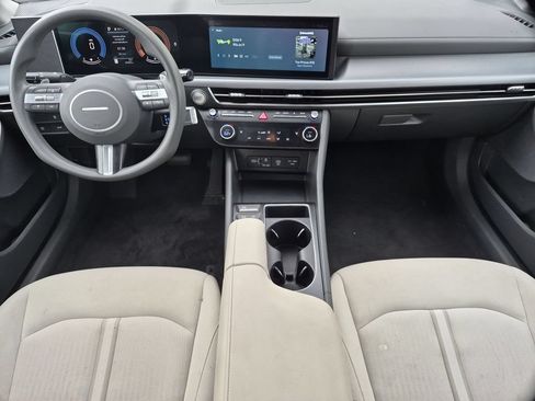Used 2025 Hyundai Sonata SEL FWD image 26