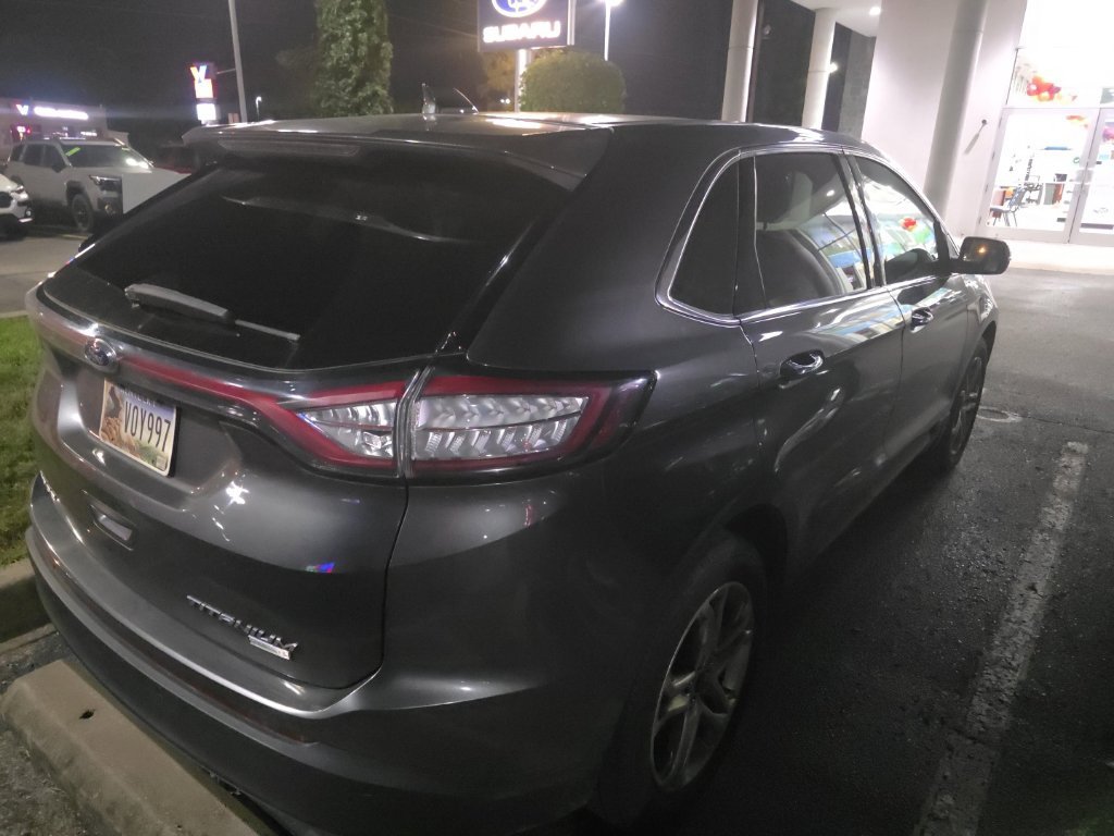 Used 2017 Ford Edge Titanium w/ Technology Package FWD image 7