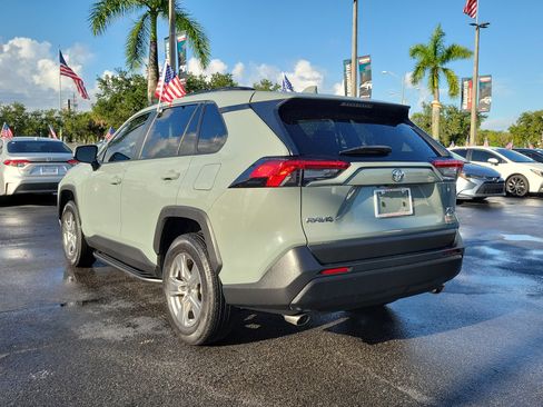 Used 2023 Toyota RAV4 XLE w/ Convenience Package FWD image 9