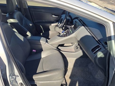 Used 2010 Toyota Prius Four FWD image 10
