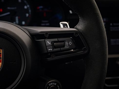 New 2026 Porsche Macan Turbo image 33