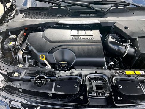 Used 2022 Land Rover Range Rover Evoque R-Dynamic S image 32