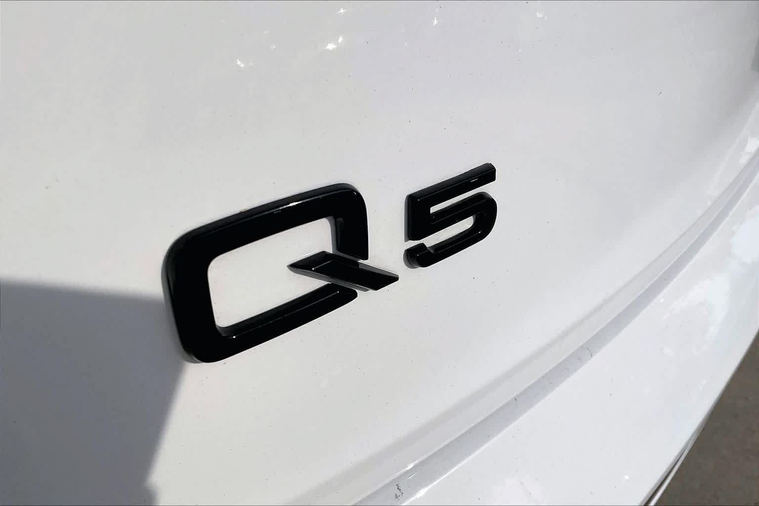 Used 2023 Audi Q5 2.0T Premium Plus AWD/4WD image 31