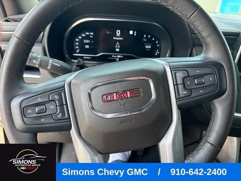Used 2023 GMC Yukon SLT w/ SLT Luxury Package AWD/4WD image 20