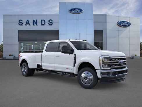 New 2026 Ford F450 XLT w/ XLT Premium Package image 7