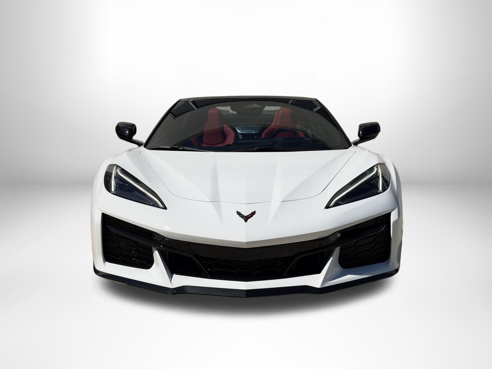 Used 2026 Chevrolet Corvette Z06 RWD image 9