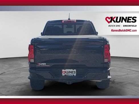 Used 2024 Chevrolet Colorado Trail Boss w/ Advanced Trailering Package AWD/4WD image 9