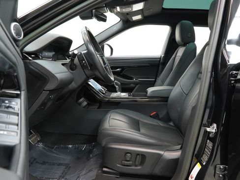 Used 2023 Land Rover Range Rover Evoque R-Dynamic SE AWD/4WD image 16