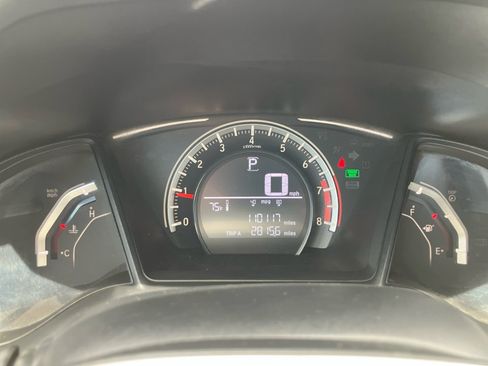 Used 2018 Honda Civic LX image 14