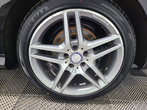 Used 2014 Mercedes-Benz E 350 4MATIC Sedan image 17