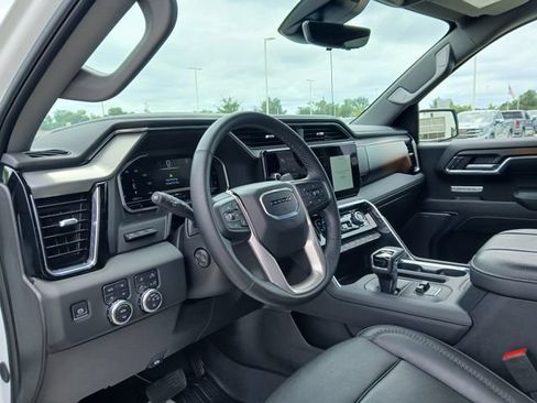 Certified 2024 GMC Sierra 1500 Denali w/ Denali Reserve Package AWD/4WD image 9