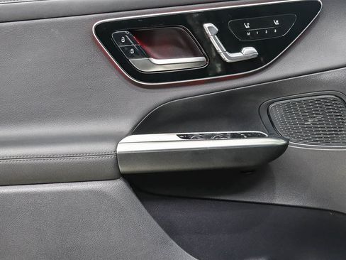 Certified 2026 Mercedes-Benz GLC 300 image 22