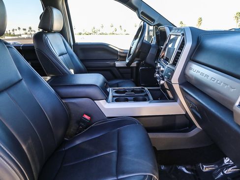 Used 2022 Ford F250 Lariat w/ Lariat Ultimate Package image 16