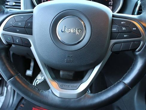 Used 2021 Jeep Grand Cherokee Limited image 13