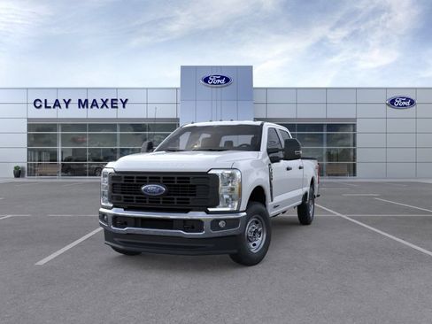 New 2026 Ford F250 XL w/ XL Chrome Package AWD/4WD image 2