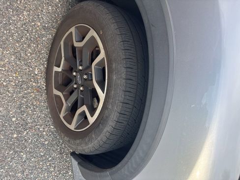 Used 2017 Subaru Crosstrek 2.0i Premium w/ Popular Package #2 image 10