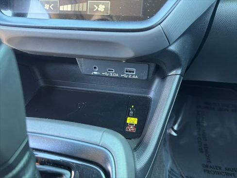 Used 2025 Subaru Crosstrek 2.5i Limited w/ Crosstrek Mirror Package image 31