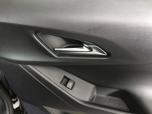 New 2026 Chevrolet Equinox LT w/ Midnight Edition image 17