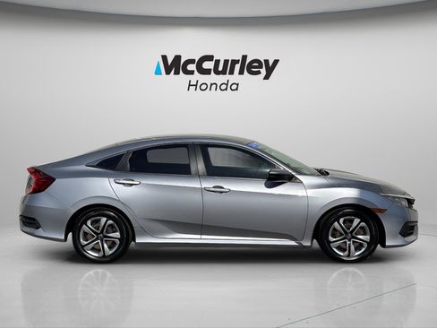 Used 2016 Honda Civic LX image 2