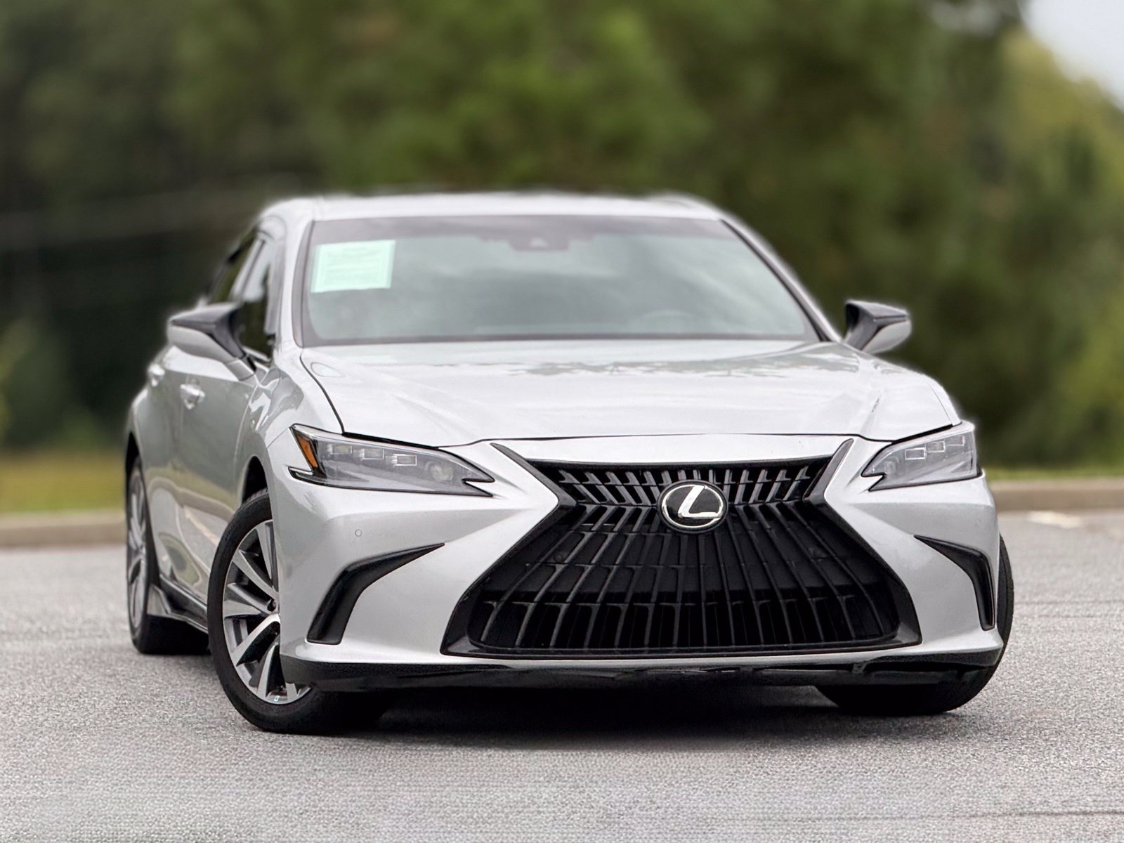 Used 2021 Lexus ES 350 w/ Premium Package FWD image 4