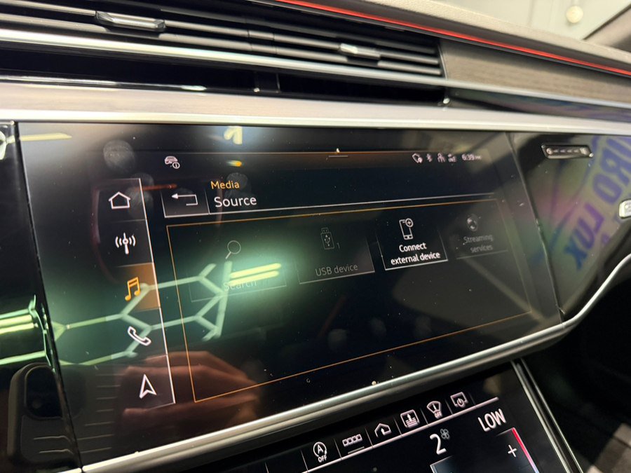 Used 2022 Audi A8 L 3.0T AWD/4WD image 36