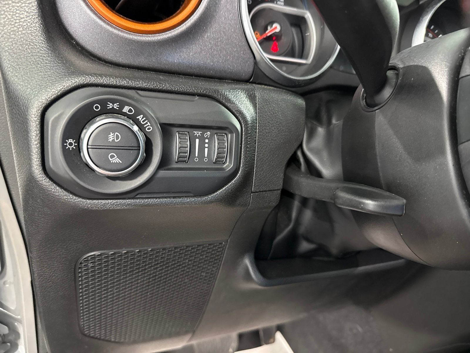 Used 2022 Jeep Gladiator Mojave w/ LED Lighting Group AWD/4WD image 40
