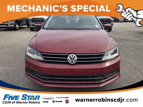 Used 2017 Volkswagen Jetta S FWD image 2