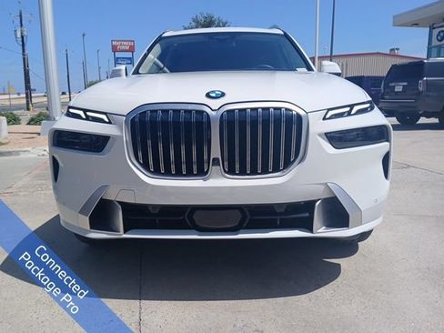 Used 2026 BMW X7 xDrive40i AWD/4WD image 2