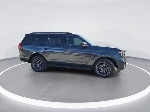 New 2026 Ford Expedition Platinum w/ Stealth Appearance Package AWD/4WD image 9