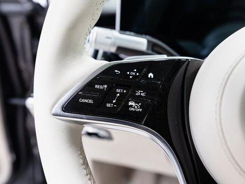 Used 2023 Mercedes-Benz S 580 S 580 image 11