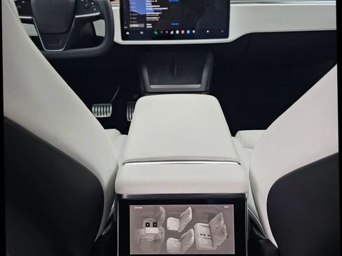 Used 2022 Tesla Model X AWD/4WD image 19