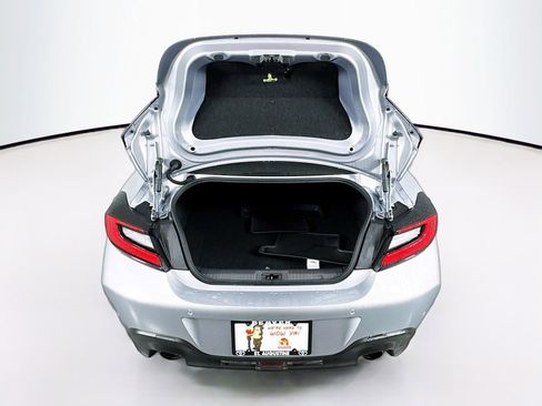 Used 2024 Toyota GR86 Premium image 27