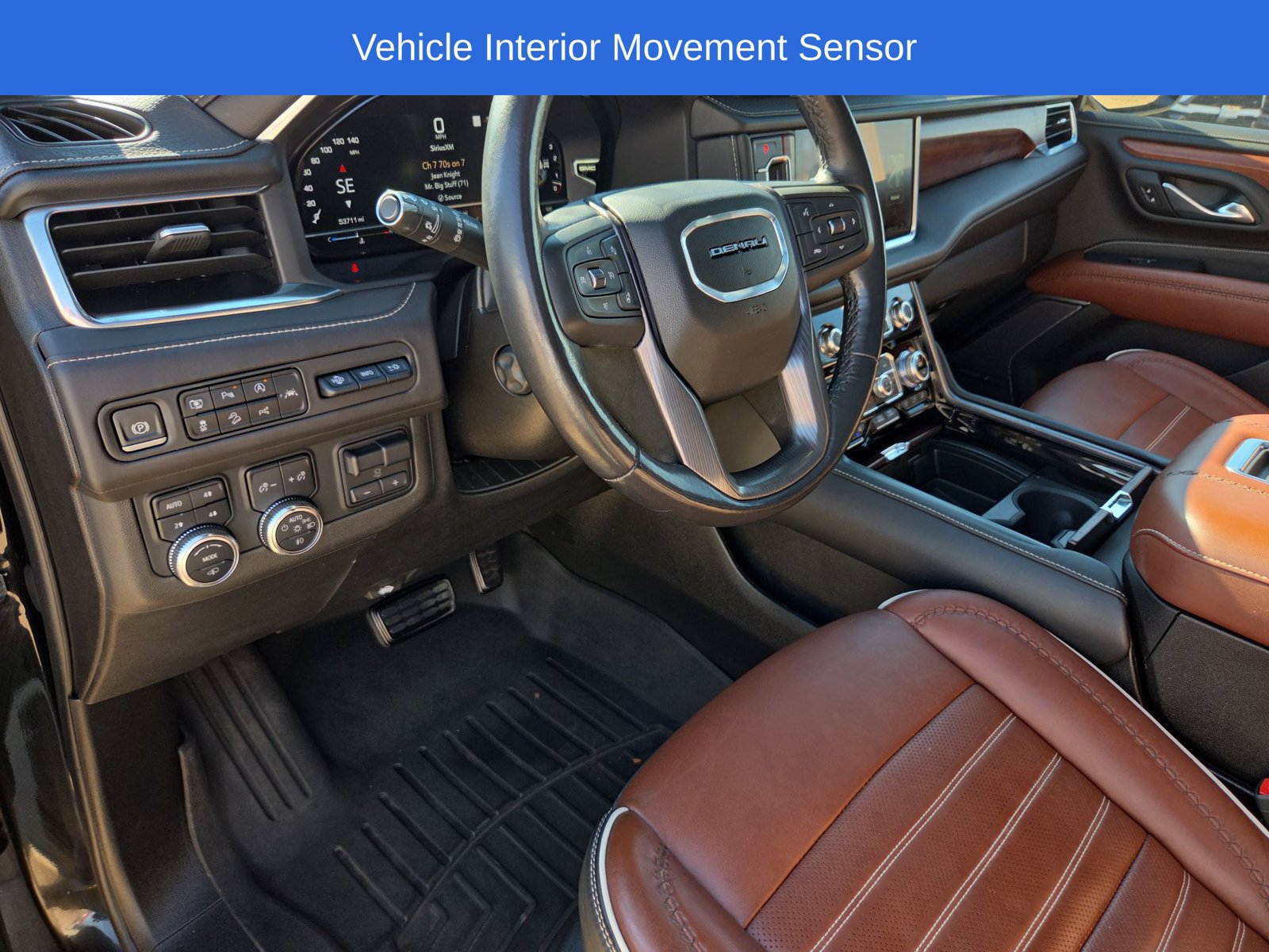 Used 2023 GMC Yukon XL Denali Ultimate AWD/4WD image 11