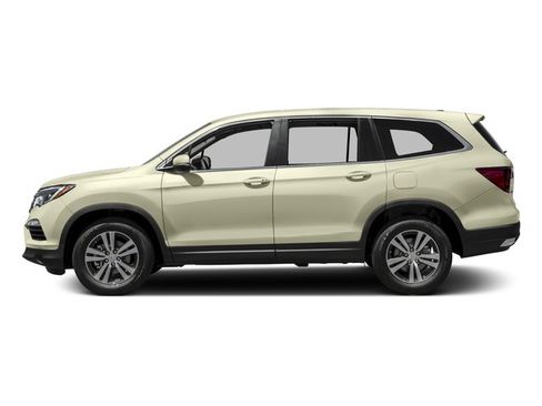Used 2016 Honda Pilot EX image 1