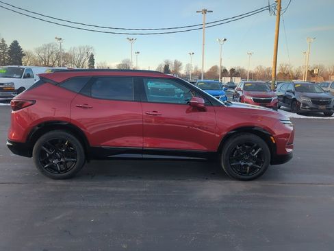 Certified 2025 Chevrolet Blazer RS w/ Driver Confidence II Package image 12