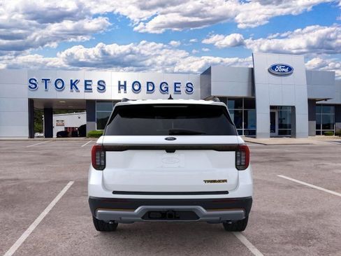 New 2026 Ford Explorer Tremor w/ Tremor Ultimate Package AWD/4WD image 32