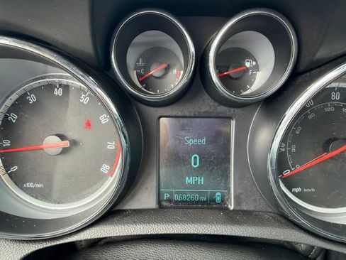 Used 2016 Buick Encore Convenience FWD image 17