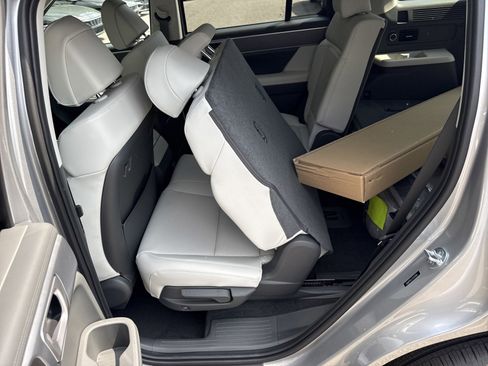 New 2026 Hyundai Santa Fe SEL FWD image 13