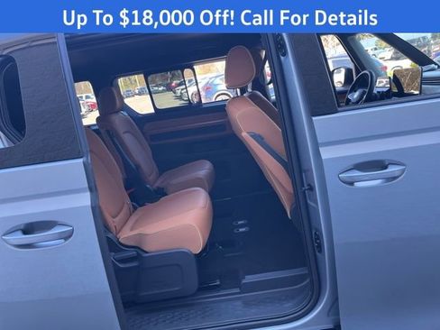 New 2025 Volkswagen ID. Buzz Pro S Plus image 23