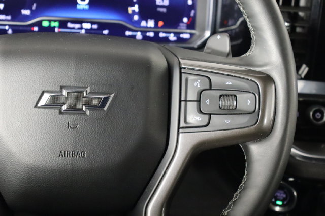 Used 2024 Chevrolet Silverado 1500 High Country w/ Midnight Edition AWD/4WD image 10