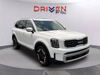 Used 2025 Kia Telluride S