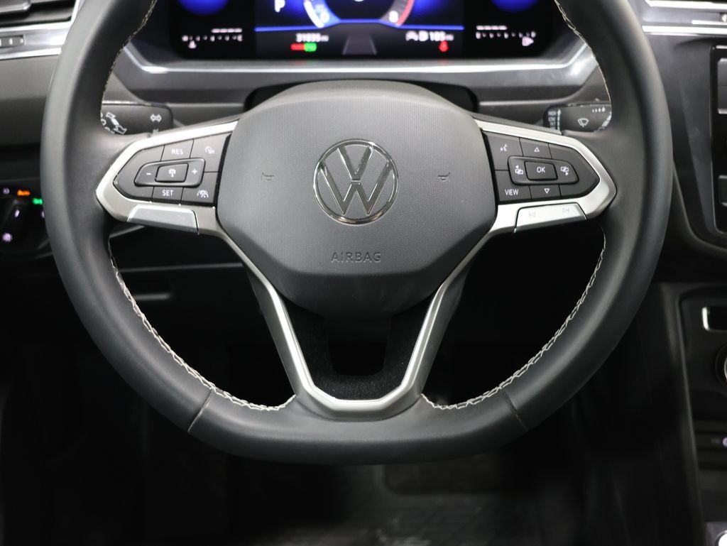 Certified 2023 Volkswagen Tiguan S AWD/4WD image 17