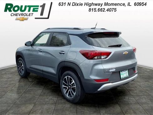 Used 2026 Chevrolet TrailBlazer LT AWD/4WD image 3